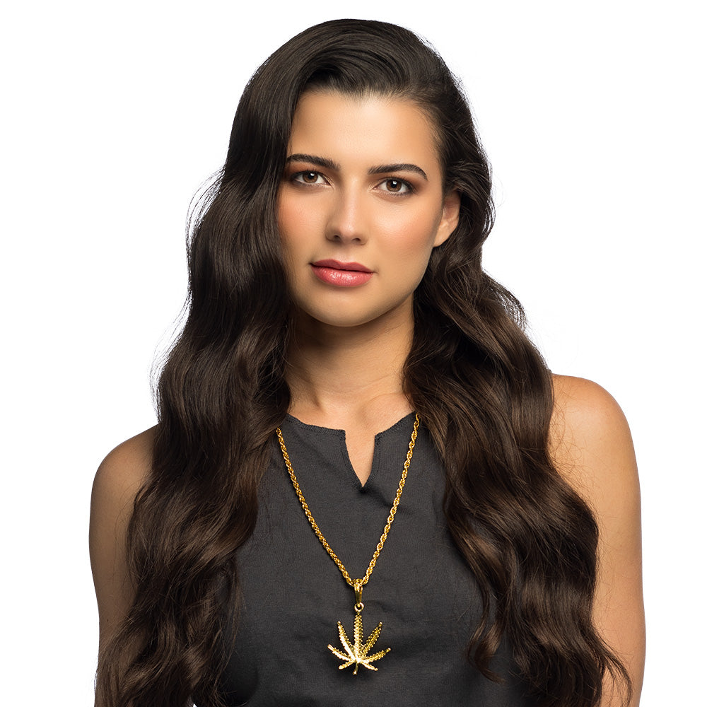 Collier Feuille de Cannabis Doré - Accessoire Hip-Hop Urbain