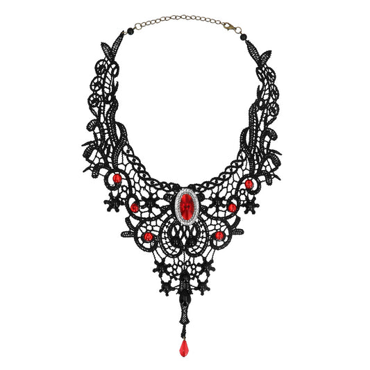 Collier Gothique Dentelle Noire avec Cristaux Rouges