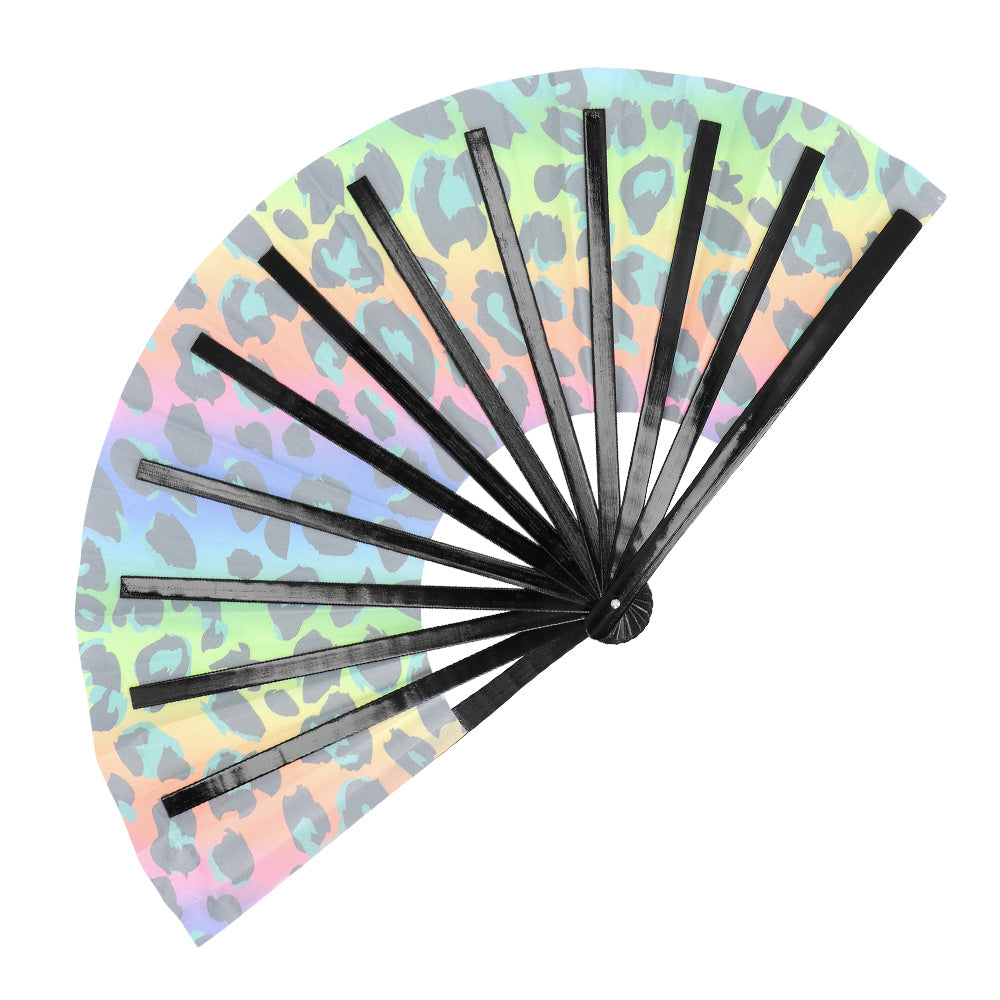 Éventail Léopard Multicolore UV Blacklight 64cm