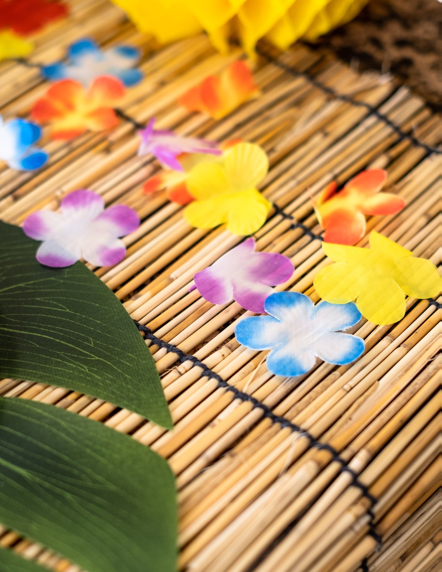 300 Fleurs Hawaï décoratives