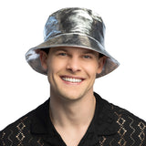 Chapeau Bucket Argenté Métallisé - Accessoire de Fête Brillant