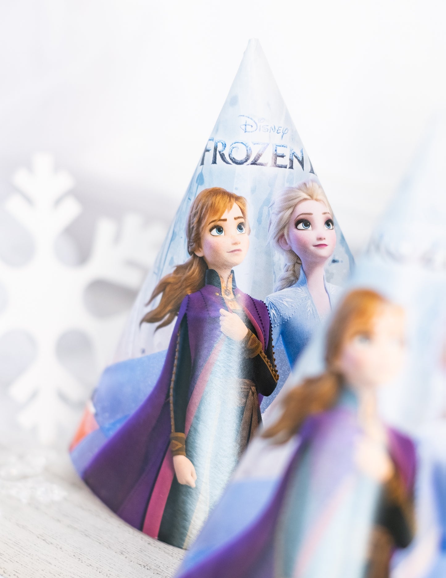 6 Chapeaux de fête en carton La Reine des Neiges 2