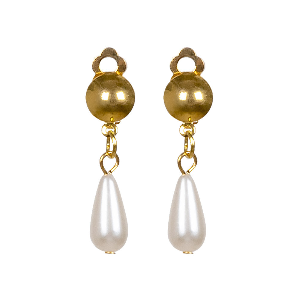 Collier de perles triple rang avec boucles d'oreilles assorties