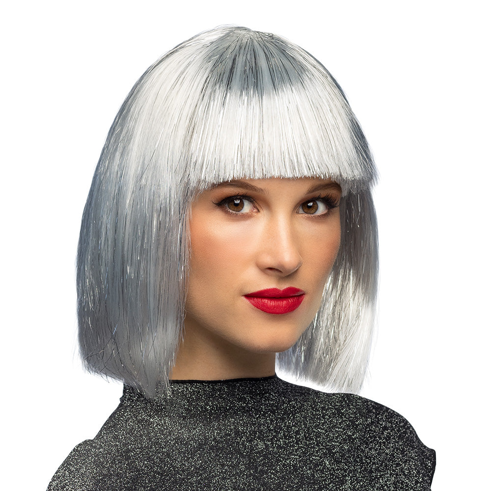 Perruque Bob Gris Cendré Années 60 - Frange Blunt Chic