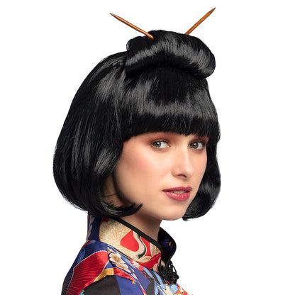 Perruque Asiatique Noire avec Chignon et Baguettes - Déguisement